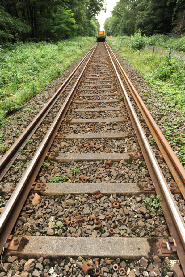 Single-track line before track renewal