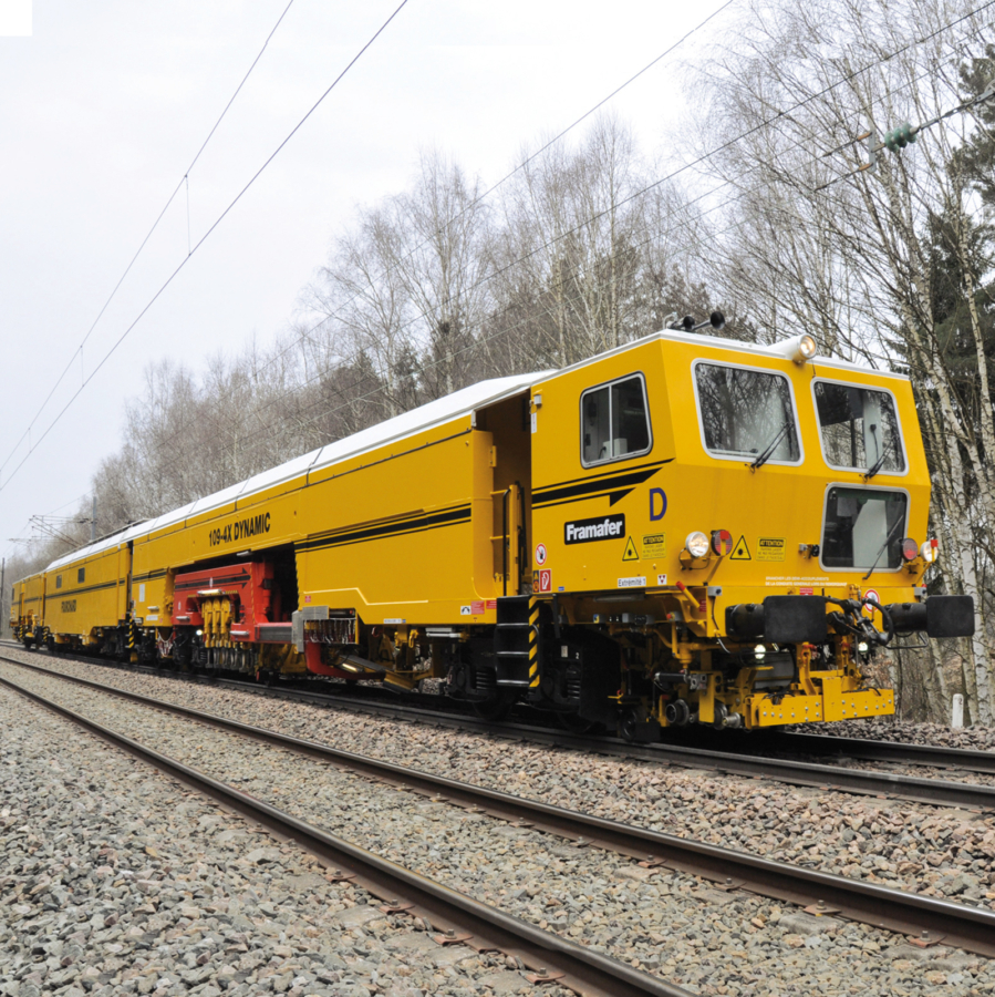 France – the most productive tamping machine in the world in service on high-capacity lines